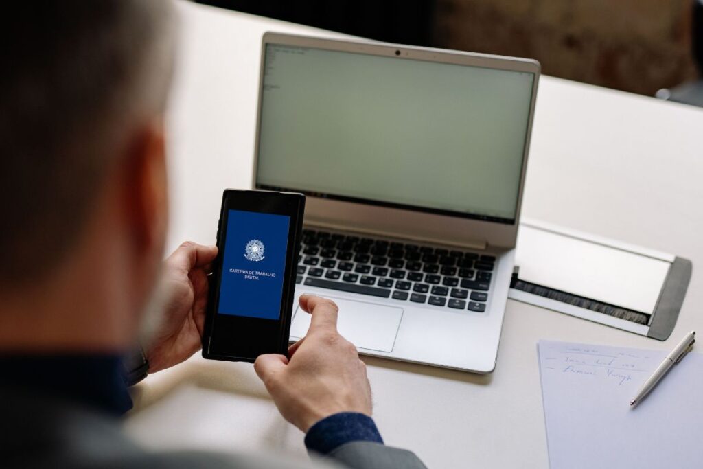 Carteira de Trabalho Digital: como usar o aplicativo passo a passo